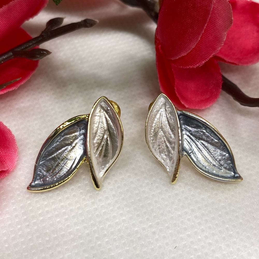 Beautiful s925 Sterling Silver Double Leaf Earrings
